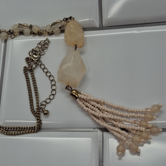 Peach color Lucite beaded boho 32" long necklace - Picture 2 of 4